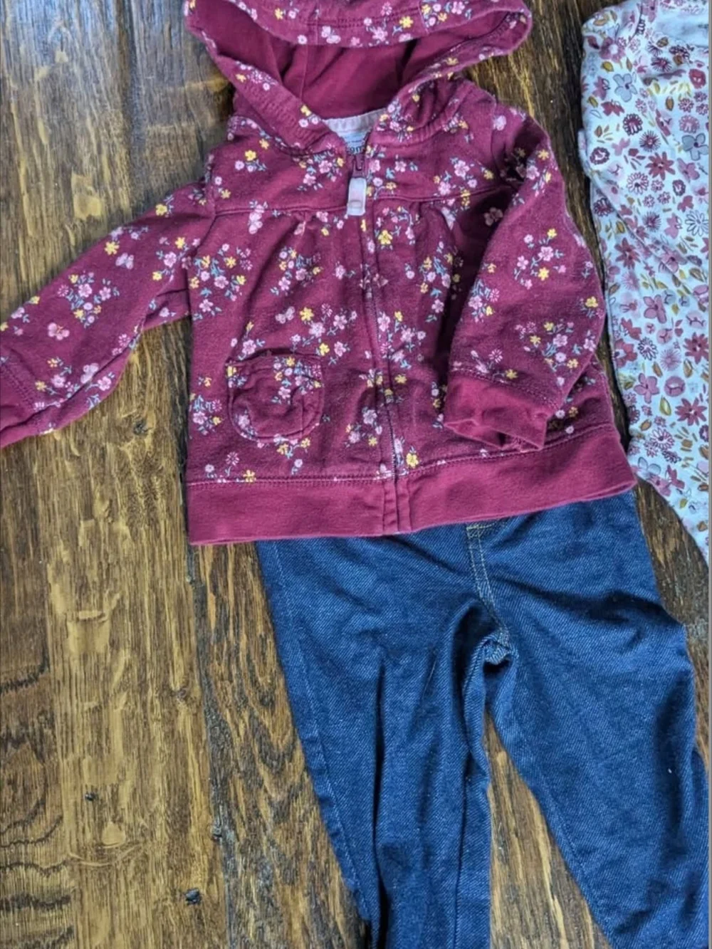 9 month Carter and baby B'gosh Fall clothes Lot